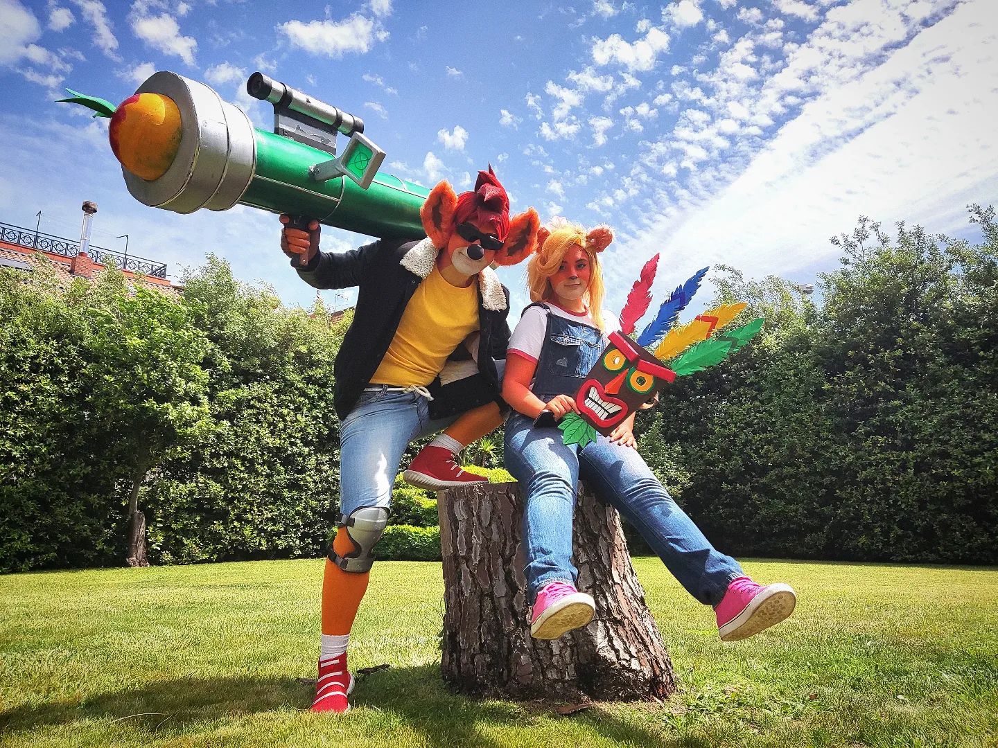 Personaggio in costume Crash e Coco Bandicoot — Tribute — foto 2