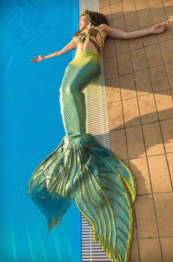 Personaggio in costume La Sirena — foto 2